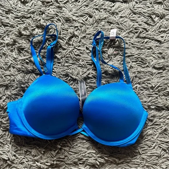 Victorias secretVERY SEXY Bombshell Double Shine Strap Push-Up Bra size 32B